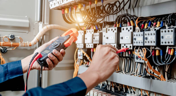 Best Emergency Electrical Repair  in Fair Oaks, VA